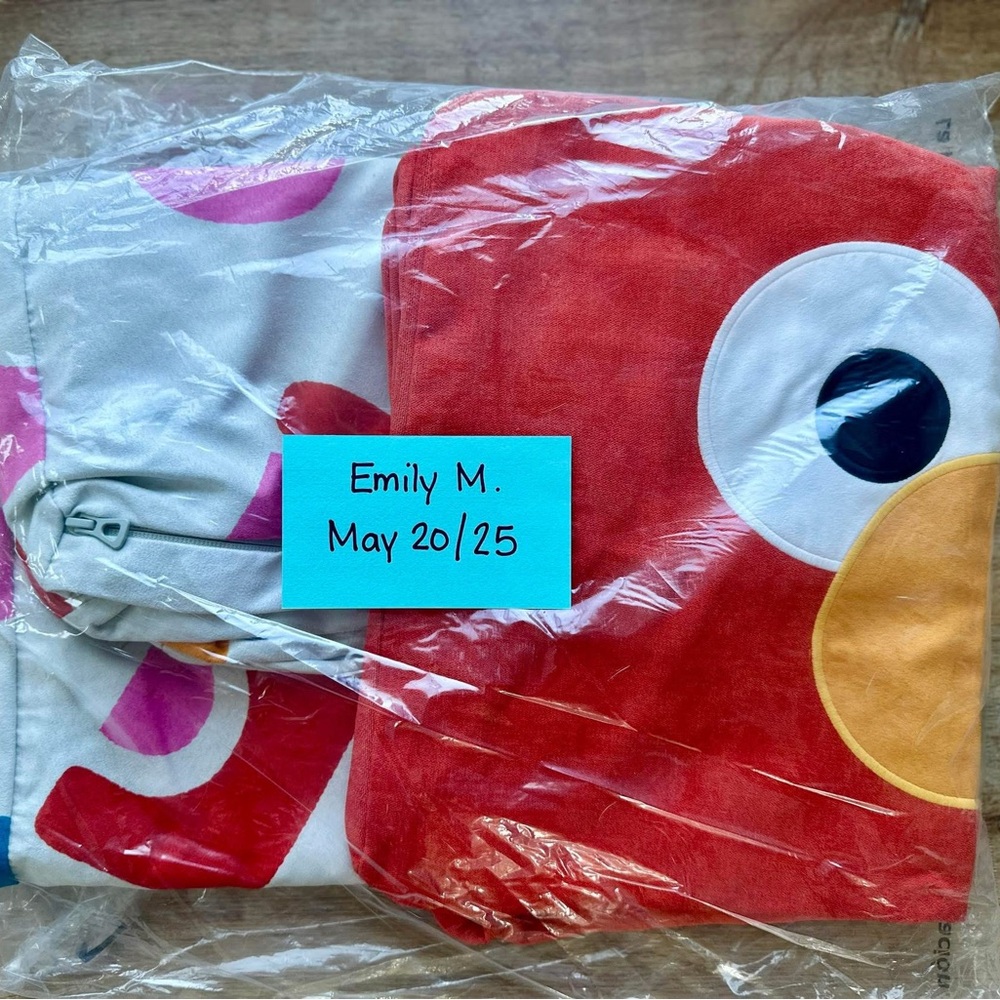 Retired Elmo Nugget Cover Set